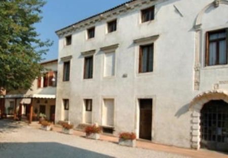 Agriturismo Il Palazzone Montegalda エクステリア 写真